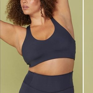 NWT Girlfriend Collective Lola Black Sports Bra